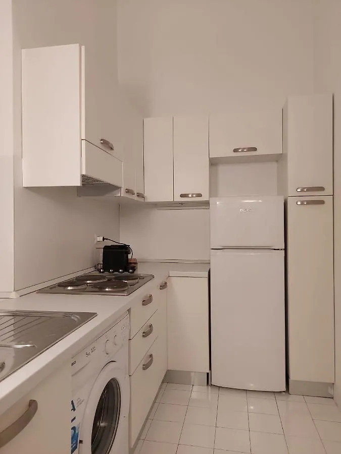 Pretty Apartment Milan Italy